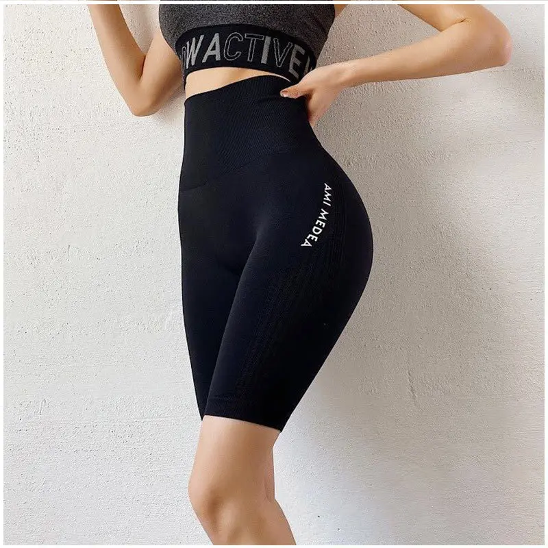 WILK women's high-waist sexy hip-lifting five-point pants high-waist hip-lifting leggings strong elastic fitness yoga pants
WILK women's high-waist sexy hip-lifting five-point pants high-waist hip-lifting leggings strong elastic fitness yoga pants