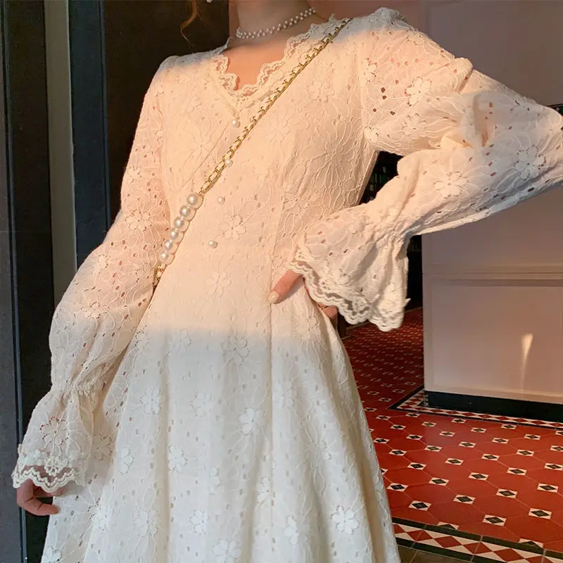 French Lace Party Dress Korean Women Casual Long Sleeve Elegant Vintage Dress Female 2022 Spring Lace One Piece Dresses
French Lace Party Dress Korean Women Casual Long Sleeve Elegant Vintage Dress Female 2022 Spring Lace One Piece Dresses