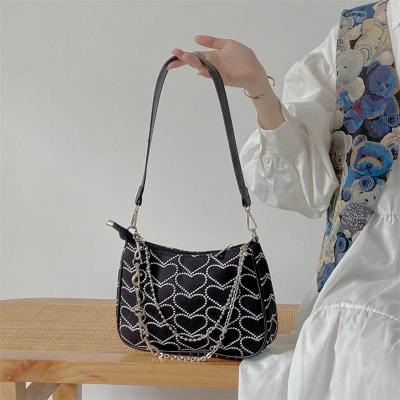 Heart Pattern Women Chain Shoulder Bags Fashion Design Female Casual Clutch Purse Handbags Sweet Cool Girls Canvas Underarm Bags
Heart Pattern Women Chain Shoulder Bags Fashion Design Female Casual Clutch Purse Handbags Sweet Cool Girls Canvas Underarm Bags
