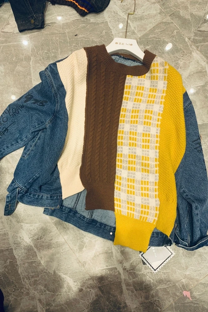 Fashion Patchwork Denim Pullover O Neck Autumn Loose Full Irregular Contrast Knitted Jacket Sweater Women
Fashion Patchwork Denim Pullover O Neck Autumn Loose Full Irregular Contrast Knitted Jacket Sweater Women
