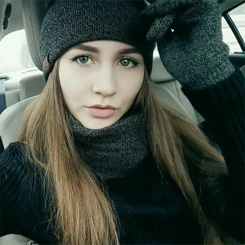 Gloves Winter Hat 3PCS Suit Winter Accessories Sets Cycling Cotton Comfortable Scarf Scarf Suit Knitted Hat Durable
Gloves Winter Hat 3PCS Suit Winter Accessories Sets Cycling Cotton Comfortable Scarf Scarf Suit Knitted Hat Durable