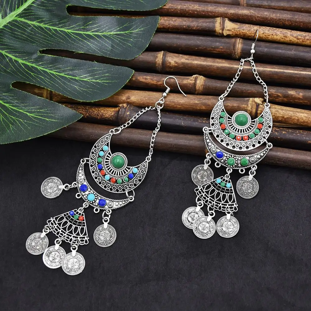 European and American Exaggerated Temperament Earrings Bohemian Style Crescent Shaped Earrings with Coins Exquisite Jewelry
European and American Exaggerated Temperament Earrings Bohemian Style Crescent Shaped Earrings with Coins Exquisite Jewelry