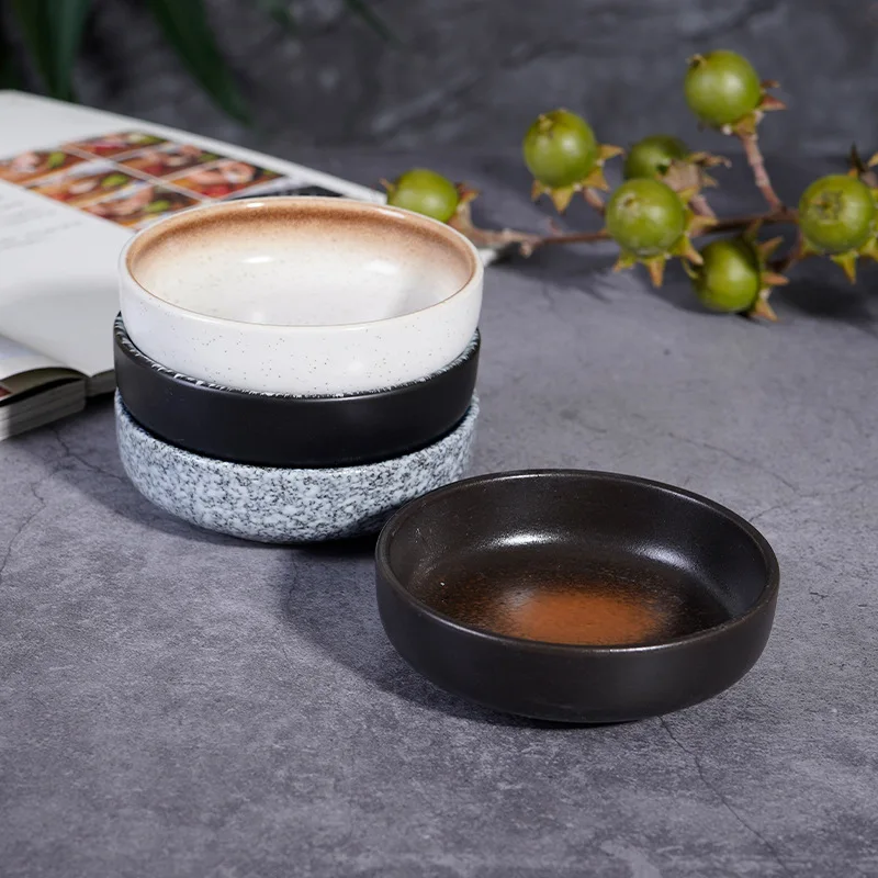 dishes, round seasoning dishes, Japanese dishes, household creative soy sauce dishes, vinegar dishes, dip dishes, tableware.
dishes, round seasoning dishes, Japanese dishes, household creative soy sauce dishes, vinegar dishes, dip dishes, tableware.
