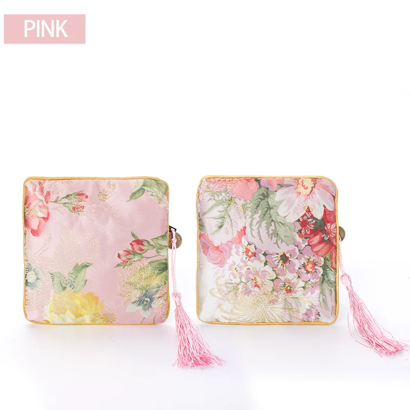 Retro Pink Tassel Chain Jewelry Storage Packaging Bag Women Earring Pendent Bracelet Ring Showcase Jewellery Organizers For Gift
Retro Pink Tassel Chain Jewelry Storage Packaging Bag Women Earring Pendent Bracelet Ring Showcase Jewellery Organizers For Gift