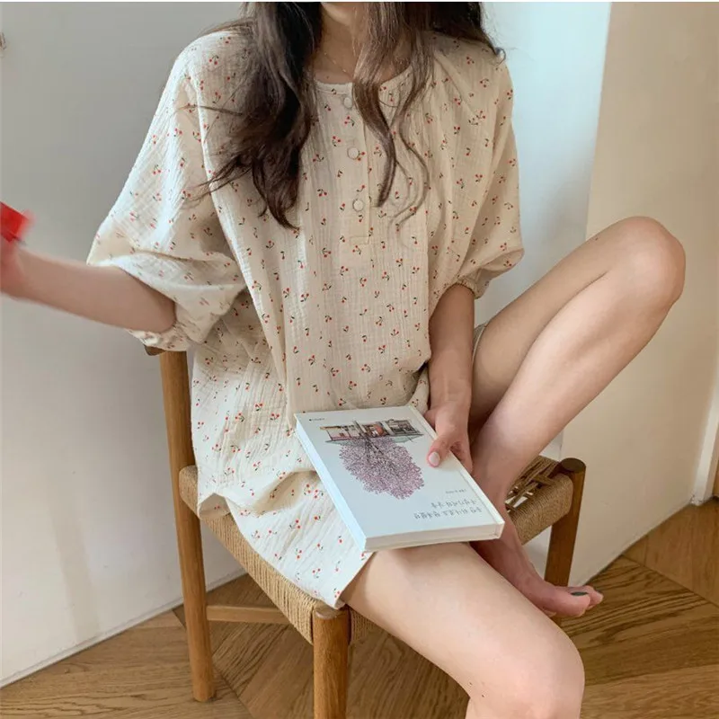 2021 Summer Cotton Women's Pajamas Set Loose Casual Sleepwear For Women Short Sleeve Round Neck Female Homewear
2021 Summer Cotton Women's Pajamas Set Loose Casual Sleepwear For Women Short Sleeve Round Neck Female Homewear