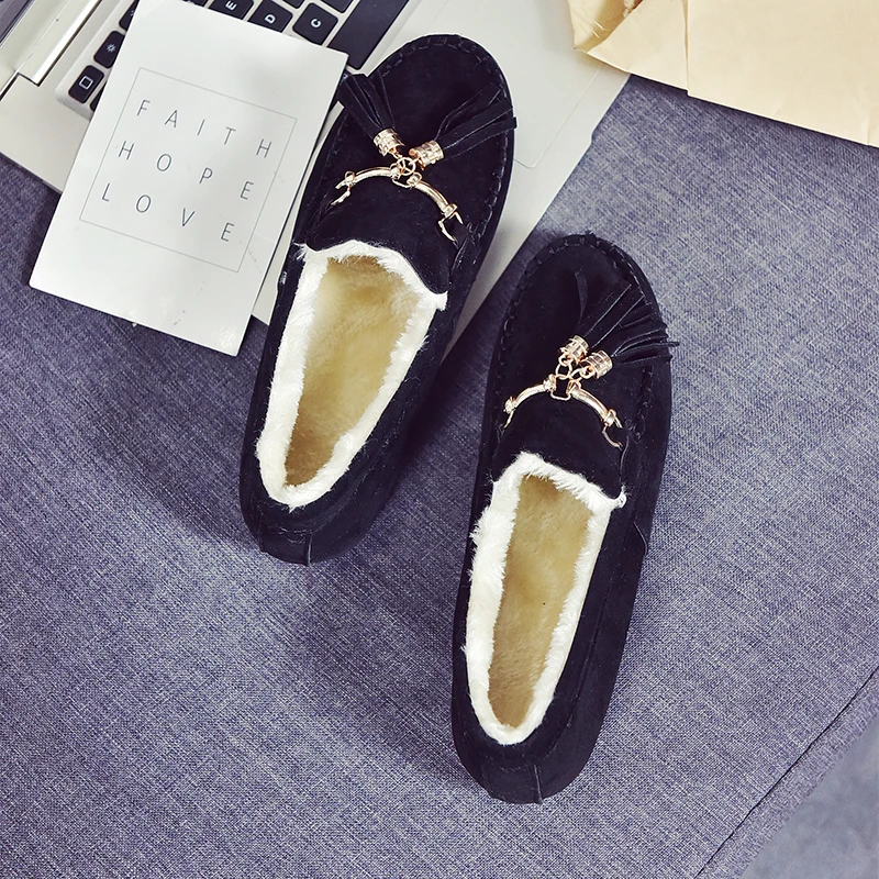 2020 Winter Women Flat Shoes Comfortable Warm Natural Fur Fashion Non-slip Metal Tassel Women Shoes Female Leisure W36-55
2020 Winter Women Flat Shoes Comfortable Warm Natural Fur Fashion Non-slip Metal Tassel Women Shoes Female Leisure W36-55