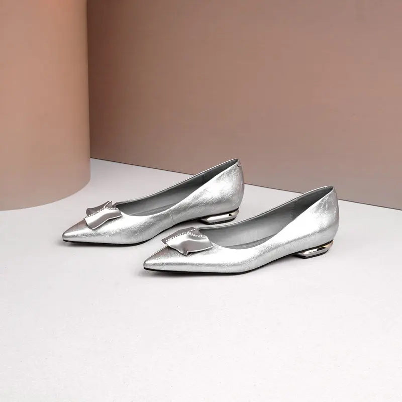 Pointed Toe low Heels Pumps Genuine Leather Fashion Handmade Shoes For Women Wedding Working Shoes Woman Heels
Pointed Toe low Heels Pumps Genuine Leather Fashion Handmade Shoes For Women Wedding Working Shoes Woman Heels