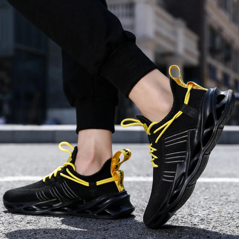 SEGGNICE 2020 Summer New Men Casual Breathable Lace Up Shoes Mesh Men Comfortable Fashion Flying Woven Sneakers Plus Size 
SEGGNICE 2020 Summer New Men Casual Breathable Lace Up Shoes Mesh Men Comfortable Fashion Flying Woven Sneakers Plus Size