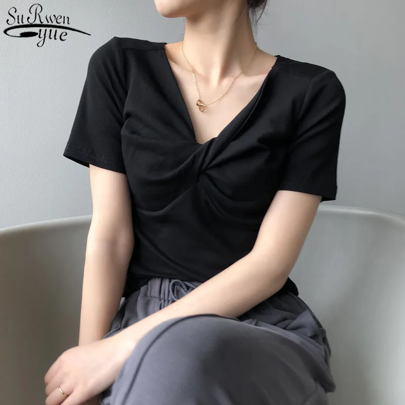 2021 Fashion Woman's Shirt Summer T-shirt Korean Short-sleeved Solid Tops Female New Female V-neck Korean Folds Slim Tops 14621
2021 Fashion Woman's Shirt Summer T-shirt Korean Short-sleeved Solid Tops Female New Female V-neck Korean Folds Slim Tops 14621