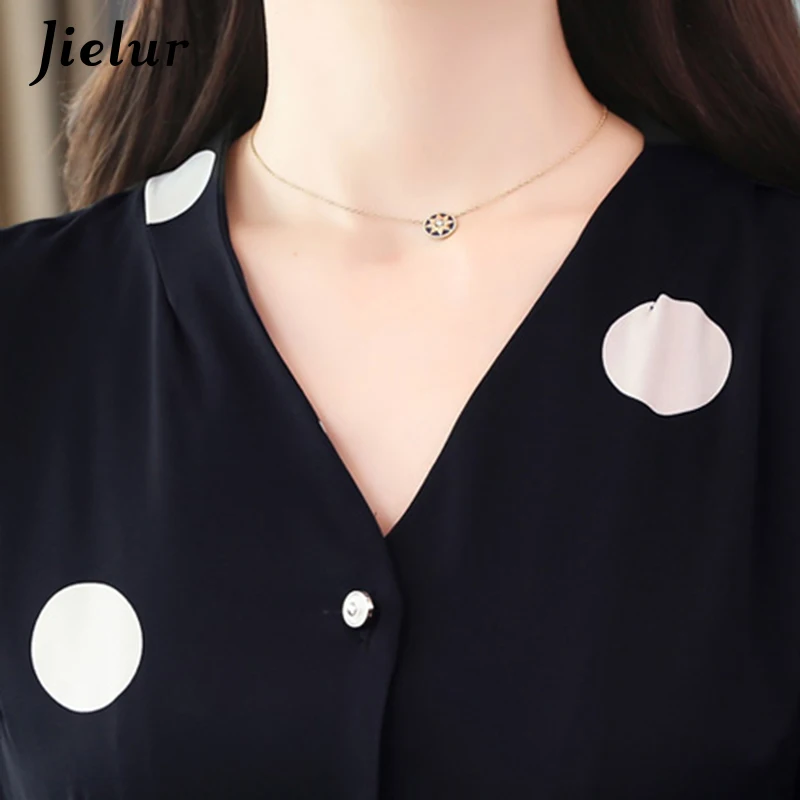 Jielur Dot Summer Dress Black High Waist Short Sleeve Chic V-neck Women Dress Chiffon A-line Elegant Vestidos Slim Robe Femme
Jielur Dot Summer Dress Black High Waist Short Sleeve Chic V-neck Women Dress Chiffon A-line Elegant Vestidos Slim Robe Femme