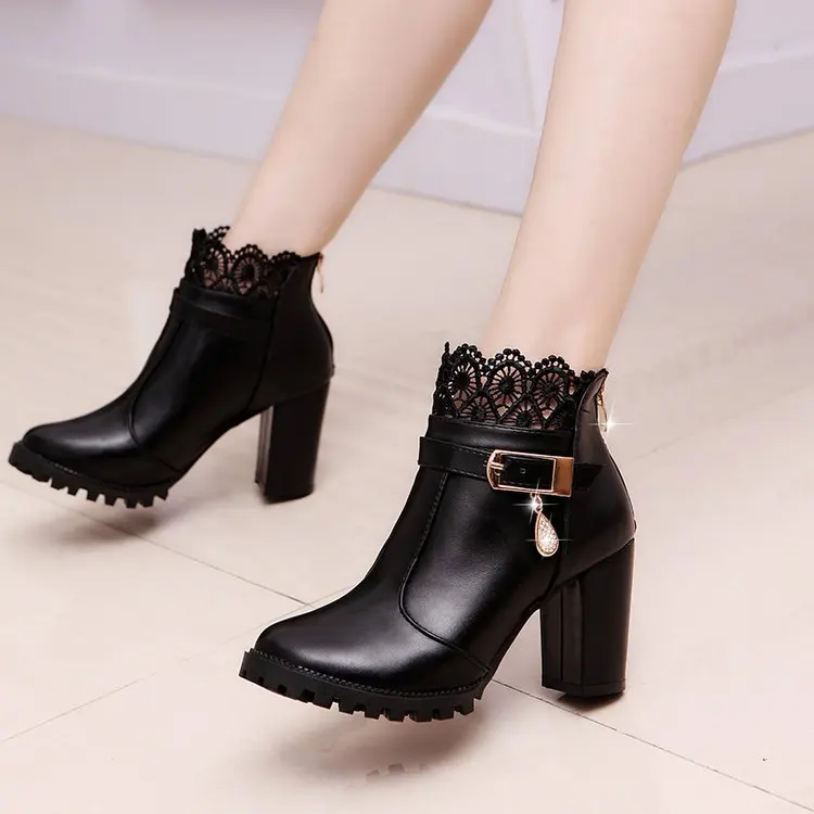 The new Korean lace yarn fish mouth shoes, breathable shoes high-heeled sandals shoes in Rome
The new Korean lace yarn fish mouth shoes, breathable shoes high-heeled sandals shoes in Rome