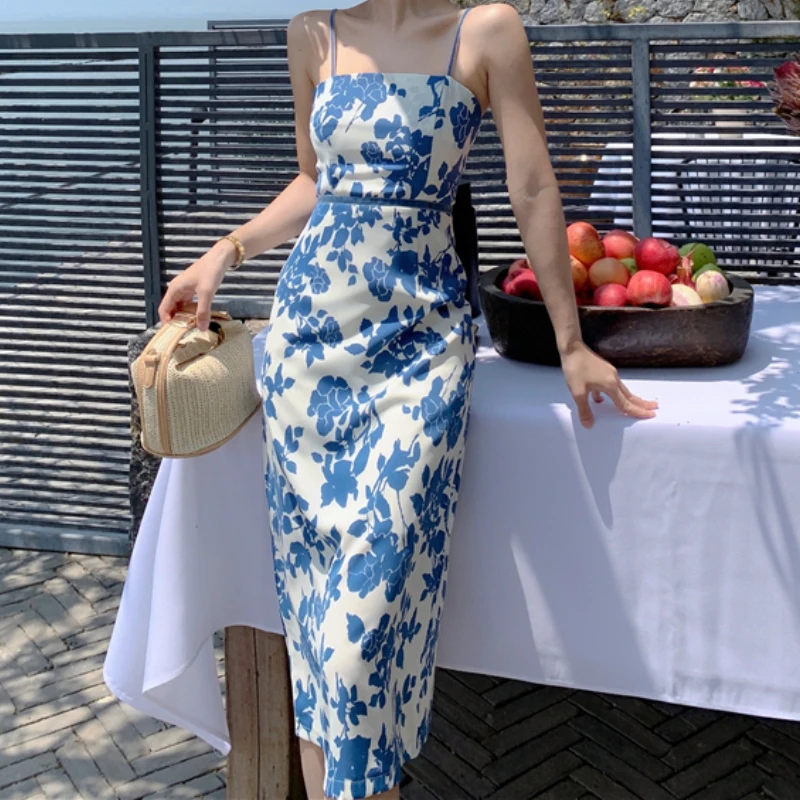 Women Summer Elegant Sleeveless Sling Floral Print Sun Dress Sexy Backless Bandage A-Line Midi Vestidos Femme Slim Beach Clothes
Women Summer Elegant Sleeveless Sling Floral Print Sun Dress Sexy Backless Bandage A-Line Midi Vestidos Femme Slim Beach Clothes