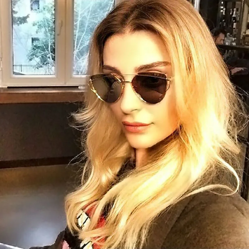 Retro sunglasses women 2021 new fashion trend women's sunglasses gradient triangle cat eye women sun glasses Shades Female UV400
Retro sunglasses women 2021 new fashion trend women's sunglasses gradient triangle cat eye women sun glasses Shades Female UV400