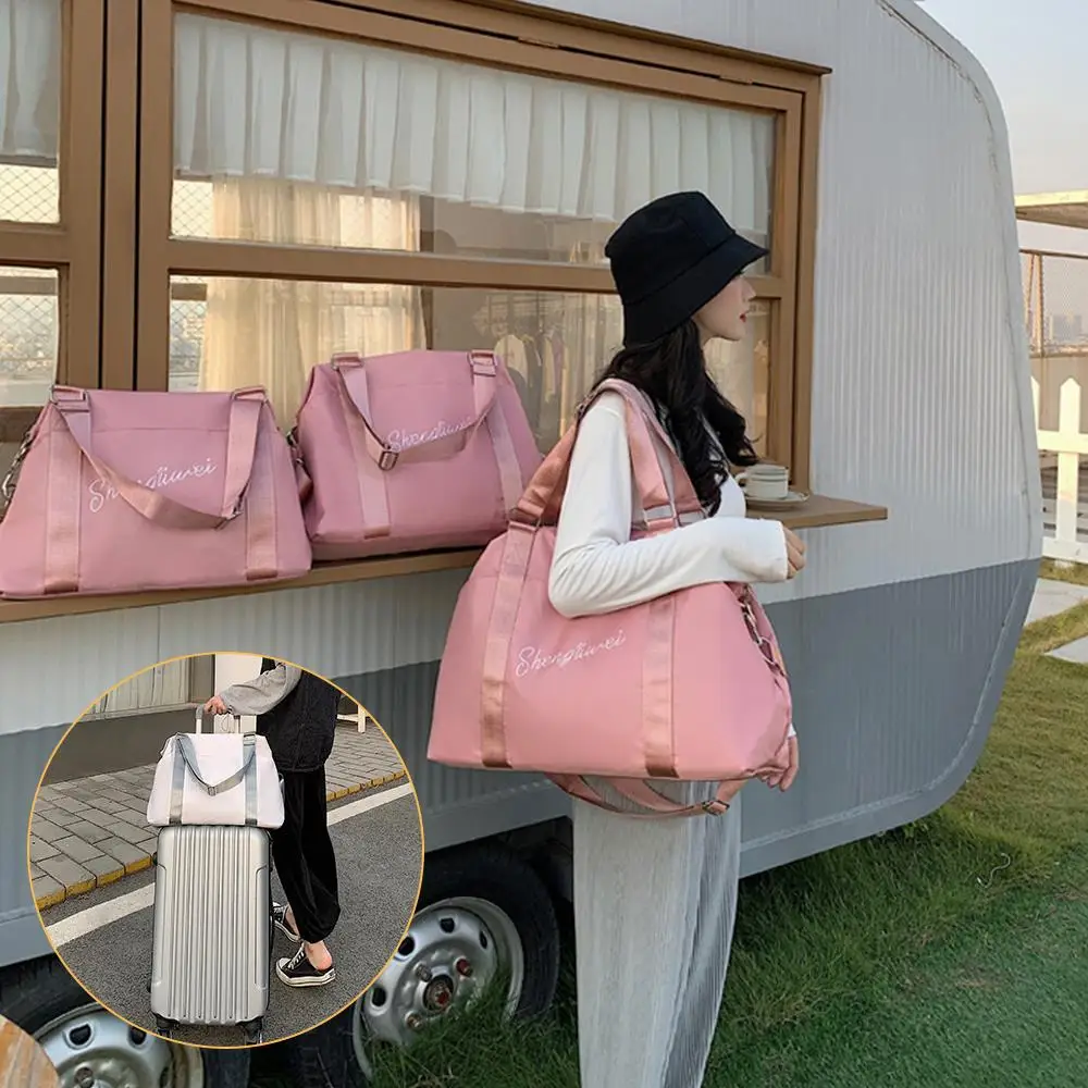Waterproof Dry-Wet Separation Sport Bag Training Fitness Bag Shoulder Messenger Bag Multifunction Women'S Fashion Travel
Waterproof Dry-Wet Separation Sport Bag Training Fitness Bag Shoulder Messenger Bag Multifunction Women'S Fashion Travel