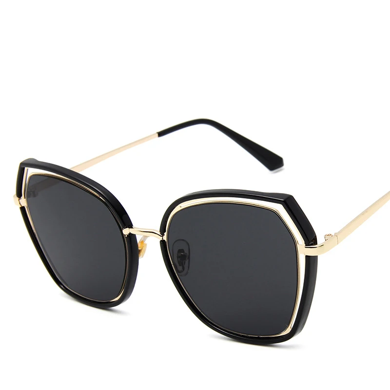 2020 Fashion Goggle Women Sunglasses Shades Vintage Outdoor Beach Lady Men Mirror Color Lens Sunglasses Sun Glasses Oculos UV400
2020 Fashion Goggle Women Sunglasses Shades Vintage Outdoor Beach Lady Men Mirror Color Lens Sunglasses Sun Glasses Oculos UV400