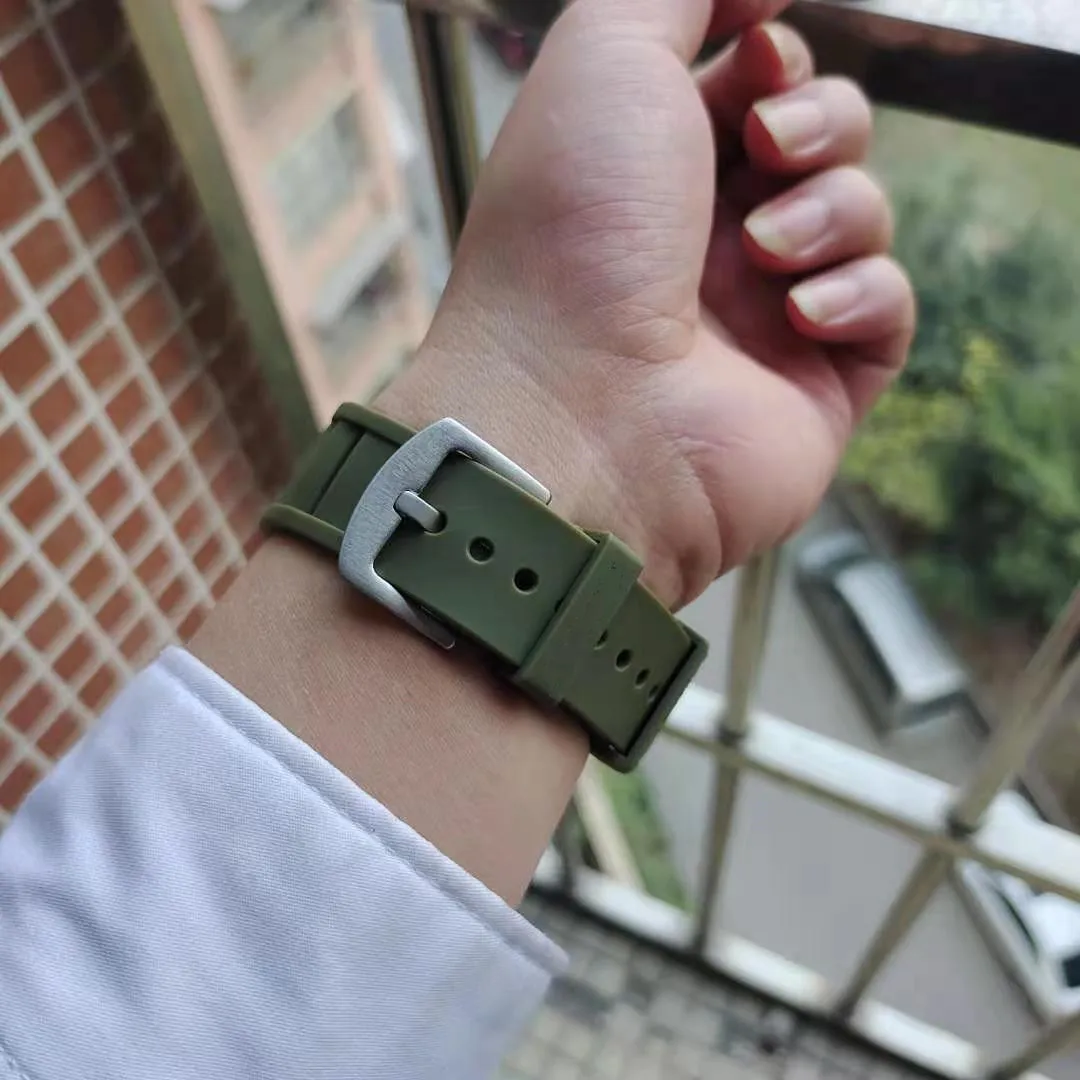 Yunli Richard-2020 fashion trend, a star-shaped wine barrel full of diamonds personality, luxurious and luxurious aaaa++watch
Yunli Richard-2020 fashion trend, a star-shaped wine barrel full of diamonds personality, luxurious and luxurious aaaa++watch