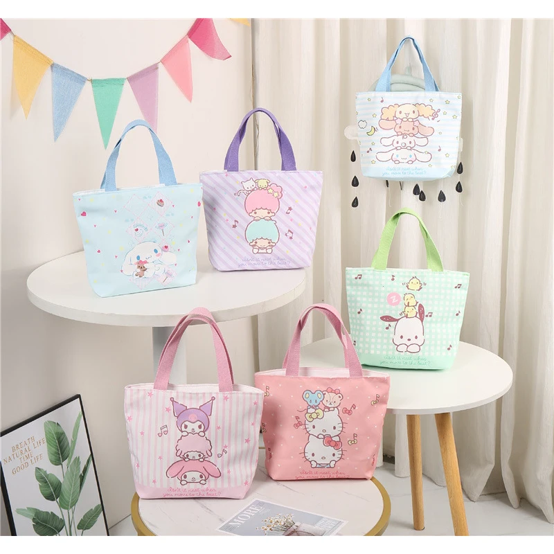 Симпатичная Холщовая Сумка Kuromi My Melody, мультяшная ручная сумка для прогулок, сумка для мамы, Студенческая сумка для ланча, сумка для ланча, су...
Симпатичная Холщовая Сумка Kuromi My Melody, мультяшная ручная сумка для прогулок, сумка для мамы, Студенческая сумка для ланча, сумка для ланча, су...