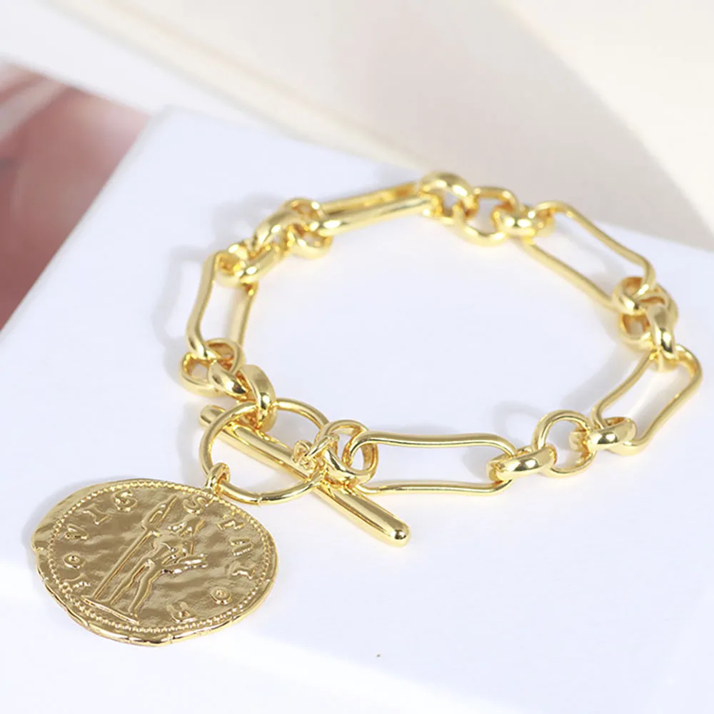 Gold plated madel pendant chain bracelet link fashion designer jewelry bangles
Gold plated madel pendant chain bracelet link fashion designer jewelry bangles