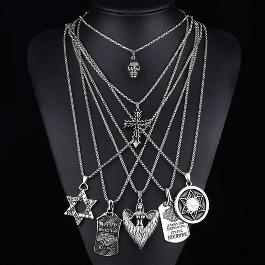 Punk Hip Hop Pendant Necklace Exaggerated Domineering Tide Brand Titanium Steel Men Woman Necklace Alloy Chain Pendant 2022
Punk Hip Hop Pendant Necklace Exaggerated Domineering Tide Brand Titanium Steel Men Woman Necklace Alloy Chain Pendant 2022