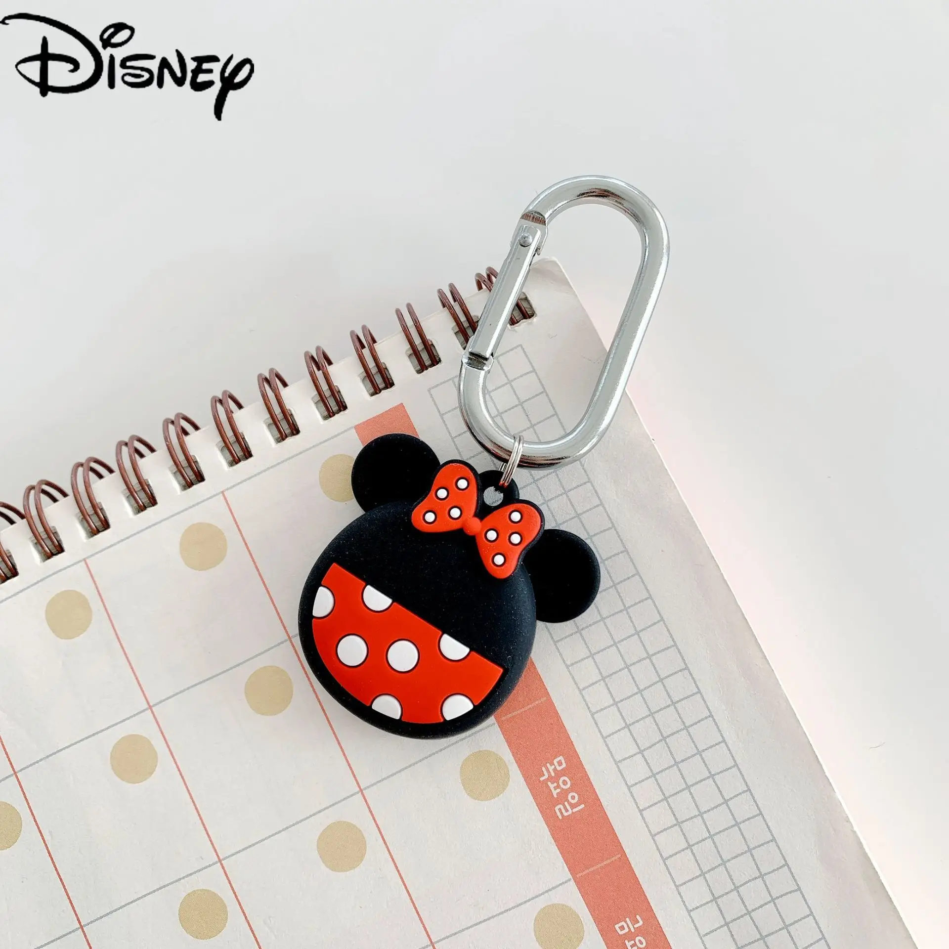 Disney cute star Dai Lu suitable for airtag Apple protective sleeve silicone anti-drop tracker soft shell
Disney cute star Dai Lu suitable for airtag Apple protective sleeve silicone anti-drop tracker soft shell