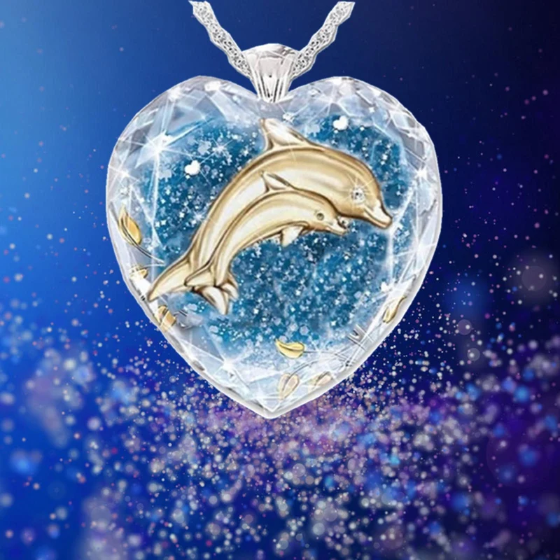2021 New Fashion Love Dolphin Rhinestone Necklace For Women Cute Peach Heart Clavicle Chain Necklaces Female Charm Jewelry Gift
2021 New Fashion Love Dolphin Rhinestone Necklace For Women Cute Peach Heart Clavicle Chain Necklaces Female Charm Jewelry Gift