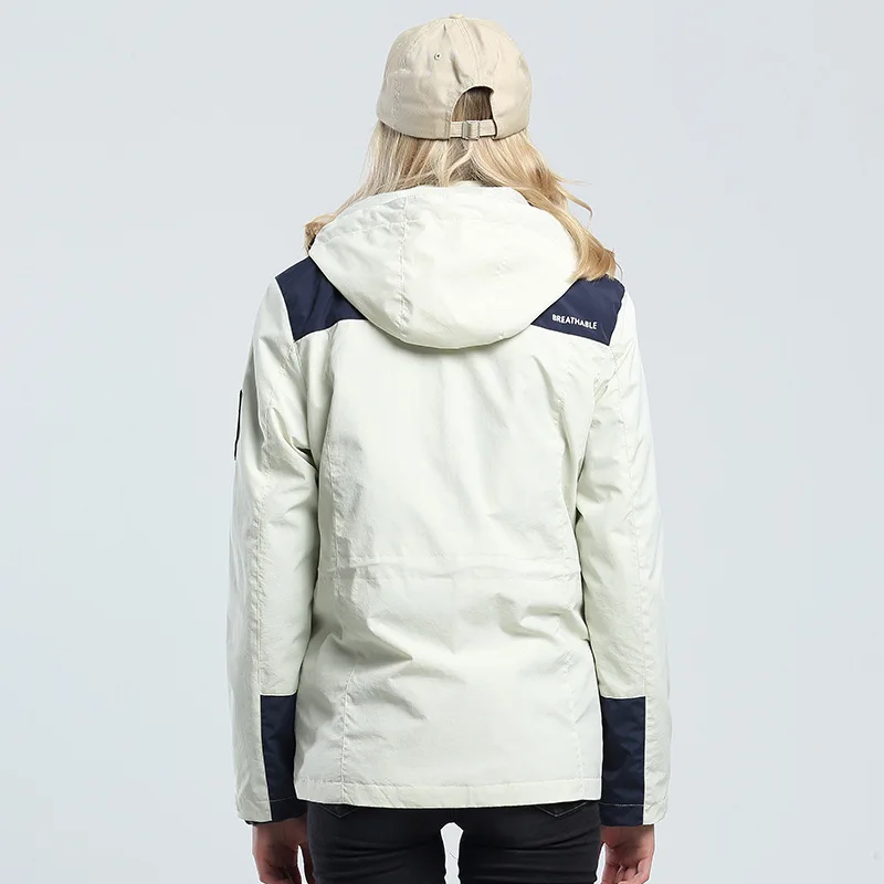 Cool Natural Outdoor Waterproof Jacket New Style Autumn and Winter Three-in-One Coat Windproof Waterproof Deconstructable Inner
Cool Natural Outdoor Waterproof Jacket New Style Autumn and Winter Three-in-One Coat Windproof Waterproof Deconstructable Inner