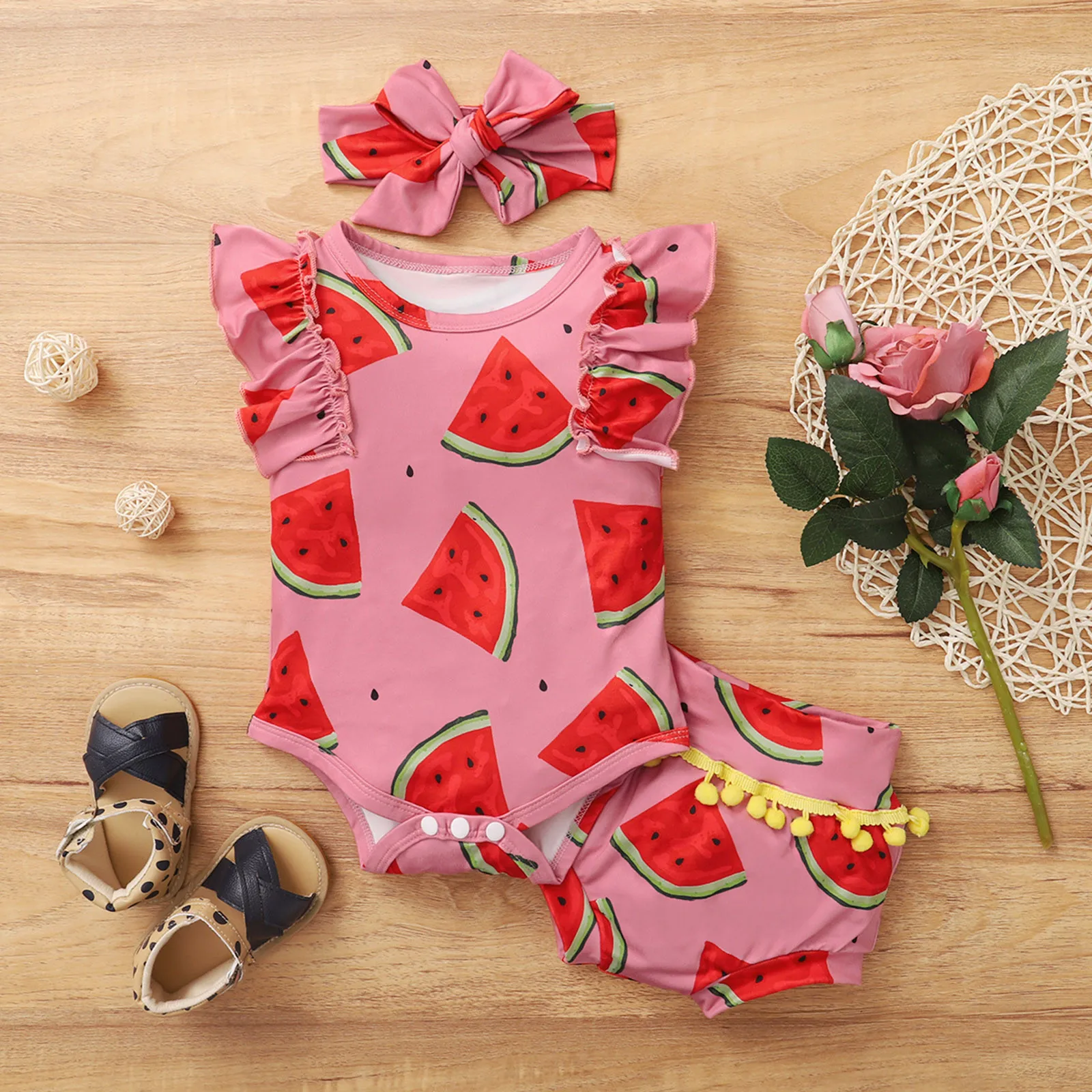 2021 Summer Romper Arrival Infant Baby Girls Ruffle Watermelon Print Romper Bodysuit Tassels Shorts Outfits Toddler jumpsuit
2021 Summer Romper Arrival Infant Baby Girls Ruffle Watermelon Print Romper Bodysuit Tassels Shorts Outfits Toddler jumpsuit