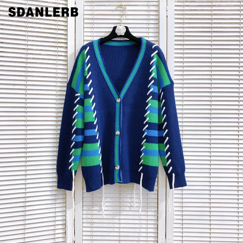Fall 2021 Korean Style Color Matching Knitted Coat Drawstring Loose and Lazy Style V-neck Striped Female Sweater Cardigan
Fall 2021 Korean Style Color Matching Knitted Coat Drawstring Loose and Lazy Style V-neck Striped Female Sweater Cardigan