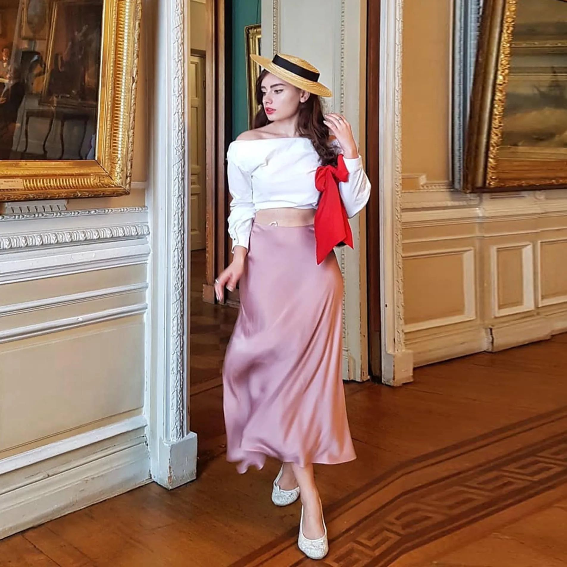 Smooth Satin Skirt Pink Hanging Down Silk Skirt All-Match Modern Skirt Office Lady Skirts Elegant Street Style Skirts
Smooth Satin Skirt Pink Hanging Down Silk Skirt All-Match Modern Skirt Office Lady Skirts Elegant Street Style Skirts