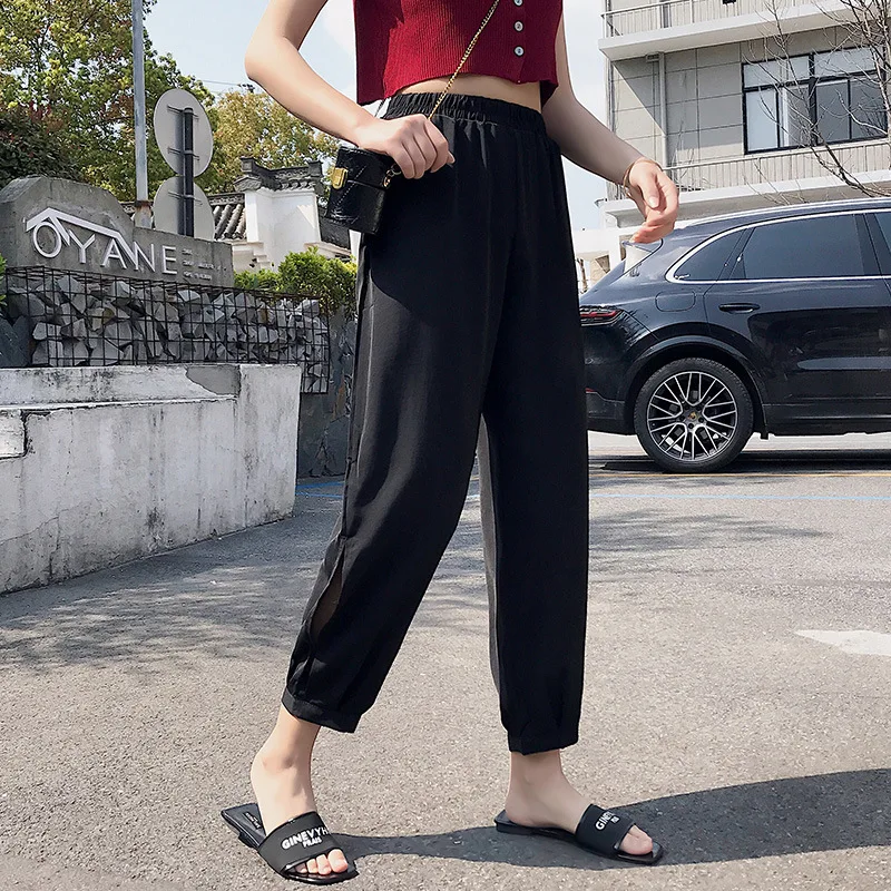 2021 new Leggings women's Lantern pants summer thin Chiffon Capris loose drop feeling cool radish pants women's pants
2021 new Leggings women's Lantern pants summer thin Chiffon Capris loose drop feeling cool radish pants women's pants