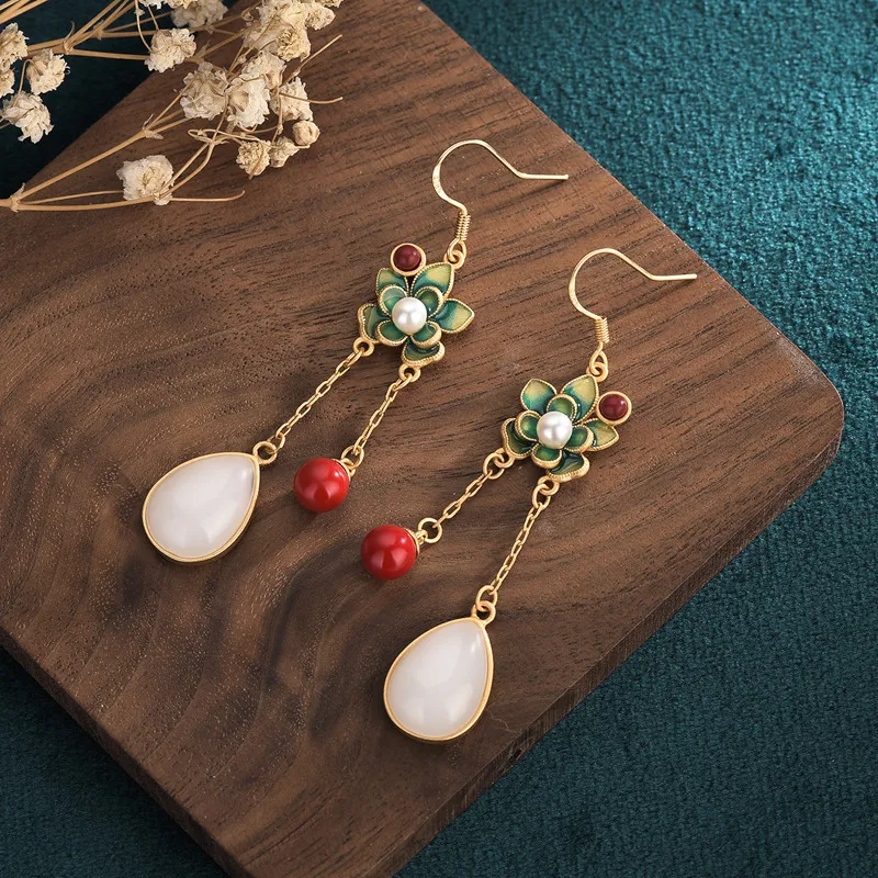 Elegant Flower Earrings for Women White Water Drop Tassel Earring Chinese Retro Palace Style Jewelry Girls Gift M4
Elegant Flower Earrings for Women White Water Drop Tassel Earring Chinese Retro Palace Style Jewelry Girls Gift M4