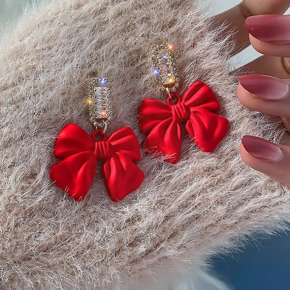 Fashion Sweet Crystal Bow Knot Pendant Stud Earrings For Women Elegant Wedding Dangle Earrings Female Charm Jewelry Gifts L4n6
Fashion Sweet Crystal Bow Knot Pendant Stud Earrings For Women Elegant Wedding Dangle Earrings Female Charm Jewelry Gifts L4n6