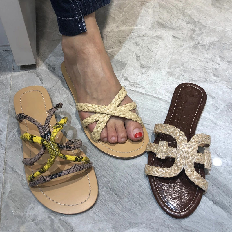 Bailamos Summer Slipper Fashion Weave Narrow Band Beach Sandal Shoes Casual Outdoor Beach Flat Flip Flops Rome Slides Shoes
Bailamos Summer Slipper Fashion Weave Narrow Band Beach Sandal Shoes Casual Outdoor Beach Flat Flip Flops Rome Slides Shoes