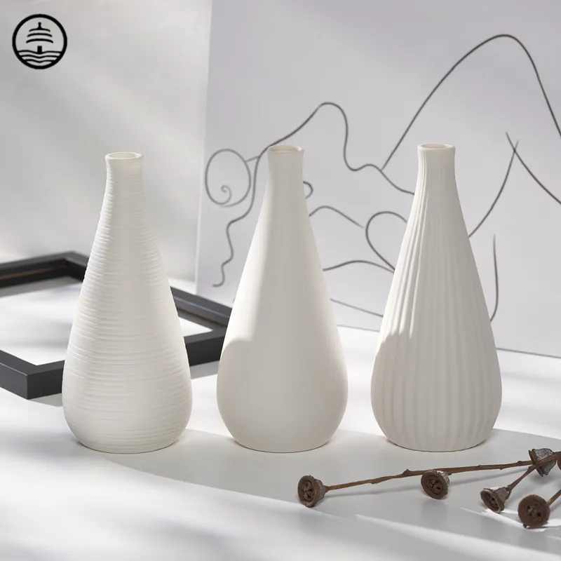 BAO GUANG TA Nordic Modern Ceramic Art Vase Partysu Dried Flower Arranging White Pottery Craft Hydroponics Home Decoration R7065
BAO GUANG TA Nordic Modern Ceramic Art Vase Partysu Dried Flower Arranging White Pottery Craft Hydroponics Home Decoration R7065