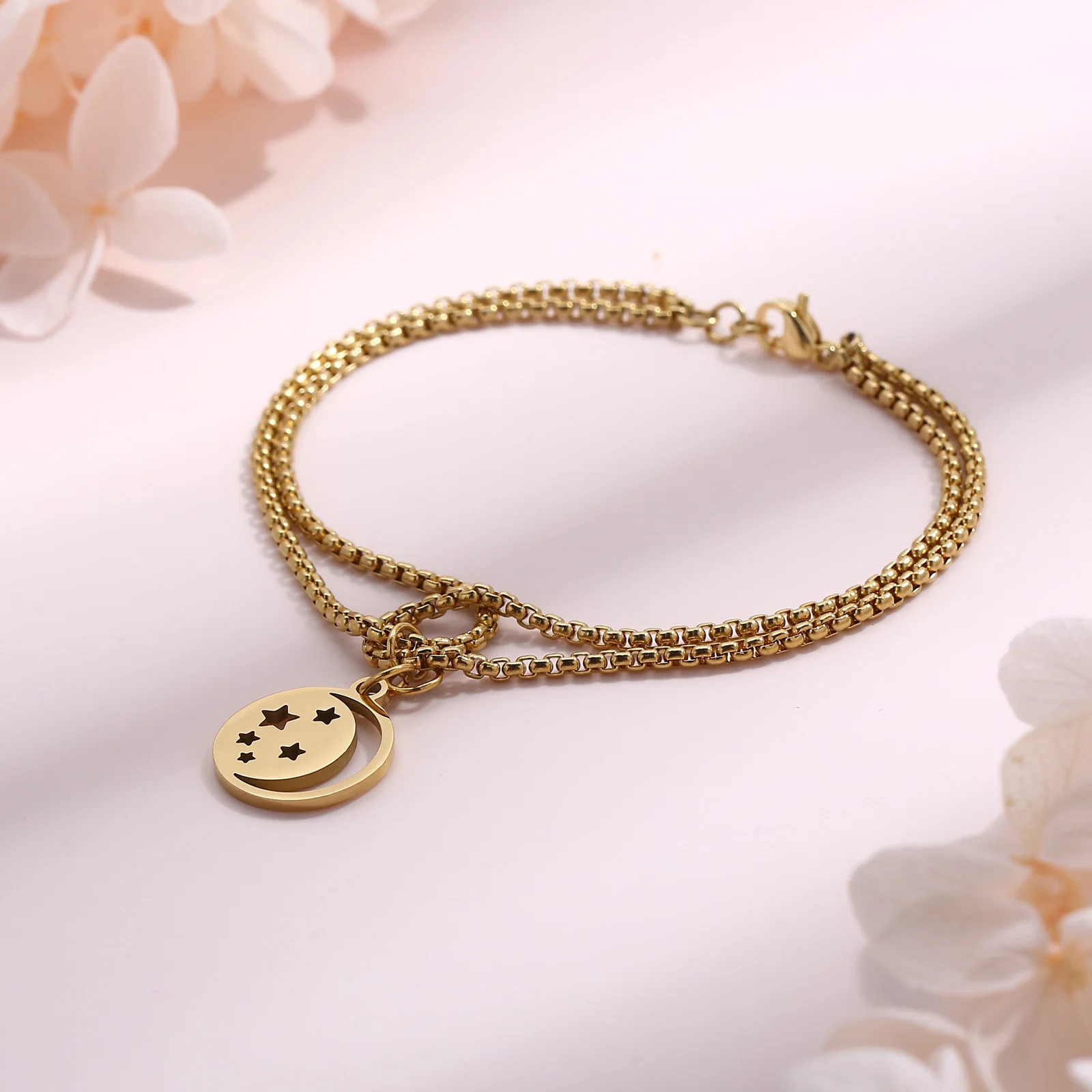 Stars and Moon Charm Bracelet Fashion Simple Double Layer Stainless Steel Women's Jewelry Accessories
Stars and Moon Charm Bracelet Fashion Simple Double Layer Stainless Steel Women's Jewelry Accessories