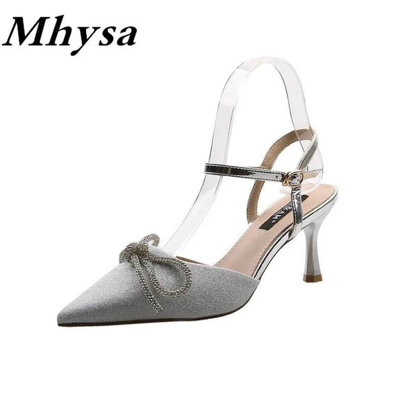 2021 Summer New Fashion Comfortable Pointed Bow Women Sandals One Word Buckle Women's Casual Sandals Mature Sexy Stiletto Heels
2021 Summer New Fashion Comfortable Pointed Bow Women Sandals One Word Buckle Women's Casual Sandals Mature Sexy Stiletto Heels