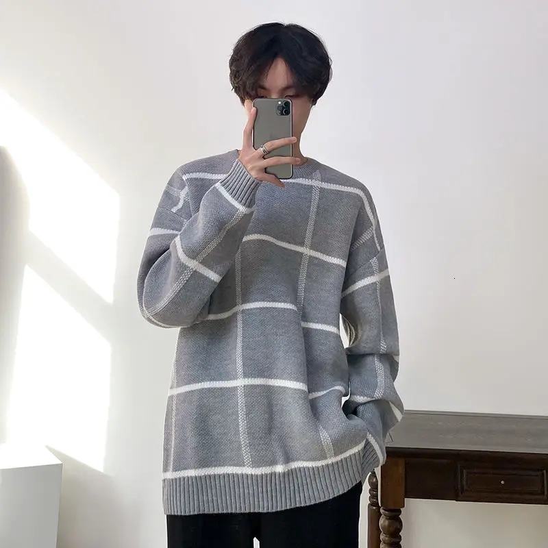 2020 Autumn And Winter New Youth Popular Loose Korean Personality Striped Simple Sweater Fashion Casual Round Neck Pullover
2020 Autumn And Winter New Youth Popular Loose Korean Personality Striped Simple Sweater Fashion Casual Round Neck Pullover