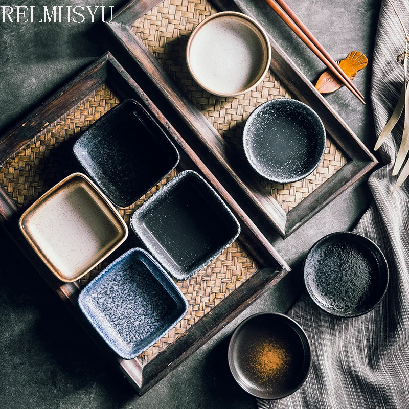 1PC RELMHSYU Japanese Style Ceramic Seasoning Dish Small Soy Sauce Vinegar Snack Dish Household Tableware
1PC RELMHSYU Japanese Style Ceramic Seasoning Dish Small Soy Sauce Vinegar Snack Dish Household Tableware