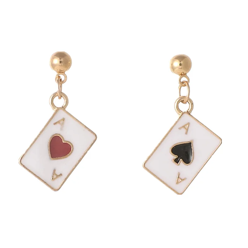 Personality creative playing card love short earrings niche design mini earring ear clip
Personality creative playing card love short earrings niche design mini earring ear clip