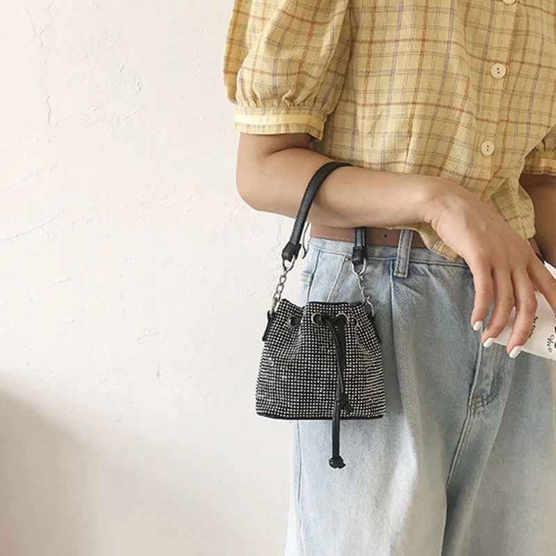 Fashionable Luxury Women's Bags, Shoulder Bags, Diamond Bags, Ladies Wedding Bags, Shoulder Messenger Bags
Fashionable Luxury Women's Bags, Shoulder Bags, Diamond Bags, Ladies Wedding Bags, Shoulder Messenger Bags