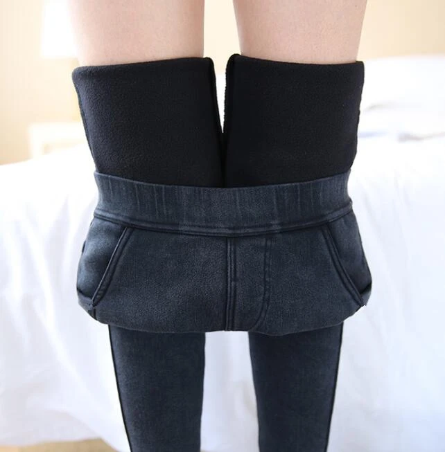 FAKUNTN Women High 2021 Winter Waist Thick Skinny Jeans Stretch Pencil Pants Fleece Warm Trousers Female Black Velvet Warm Pants
FAKUNTN Women High 2021 Winter Waist Thick Skinny Jeans Stretch Pencil Pants Fleece Warm Trousers Female Black Velvet Warm Pants