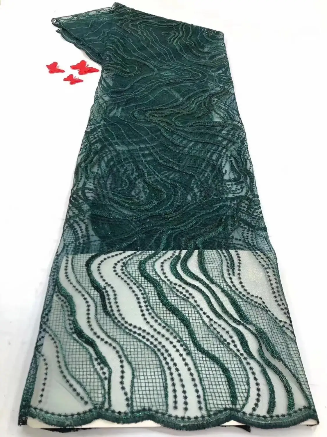 African Lace Fabric 2020 High Quality Lace Embroidered Nigerian sequins Laces Fabric French Tulle Lace Fabric For Women
African Lace Fabric 2020 High Quality Lace Embroidered Nigerian sequins Laces Fabric French Tulle Lace Fabric For Women