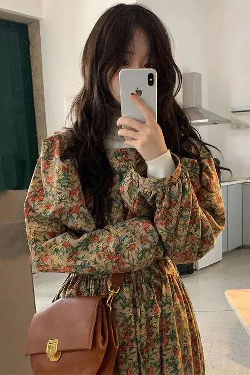 Korea Chic Autumn Retro Small Square Neck Puff Sleeve Flower Skirt Lace-up Waist Mid-length Chiffon Dress
Korea Chic Autumn Retro Small Square Neck Puff Sleeve Flower Skirt Lace-up Waist Mid-length Chiffon Dress