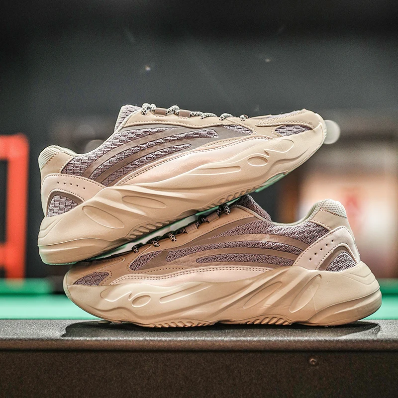 Men's autumn winter fashion sneakers glow platform casual running shoes luxury canvas white shoes loafers men dress shoes-700
Men's autumn winter fashion sneakers glow platform casual running shoes luxury canvas white shoes loafers men dress shoes-700