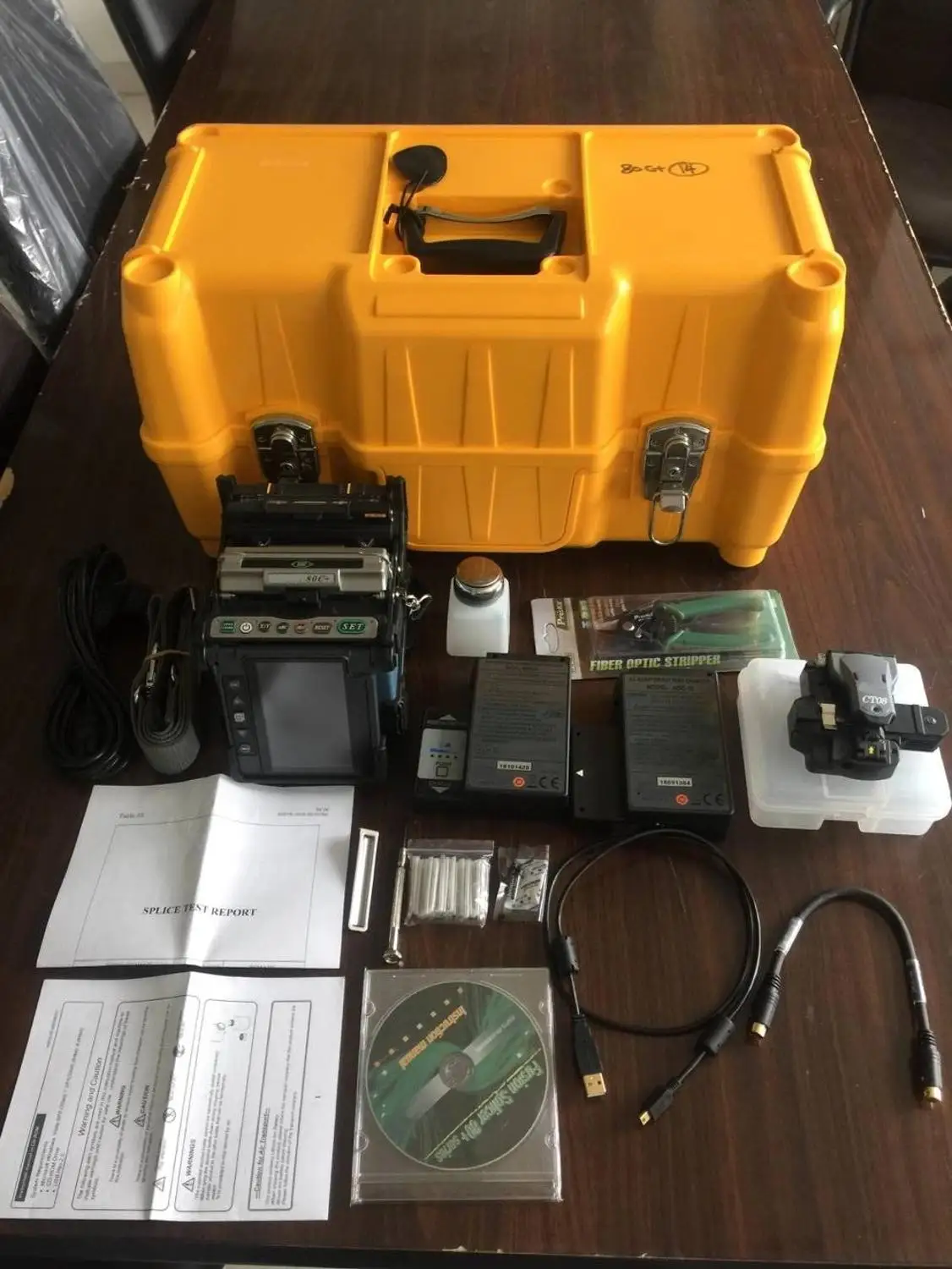 New 80C+ Core to Core Alignment Fusion Splicer Multi-function Single Fiber Splicing Machine 6S Splicing 9S Tube-heating
New 80C+ Core to Core Alignment Fusion Splicer Multi-function Single Fiber Splicing Machine 6S Splicing 9S Tube-heating