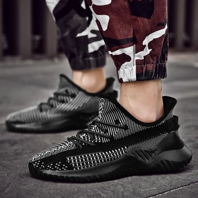 Men's Black Gypsophila Coconut Shoes Spring and Summer Luminous Ultra-lightweight Breathable Running Sports Casual Shoes HL020
Men's Black Gypsophila Coconut Shoes Spring and Summer Luminous Ultra-lightweight Breathable Running Sports Casual Shoes HL020