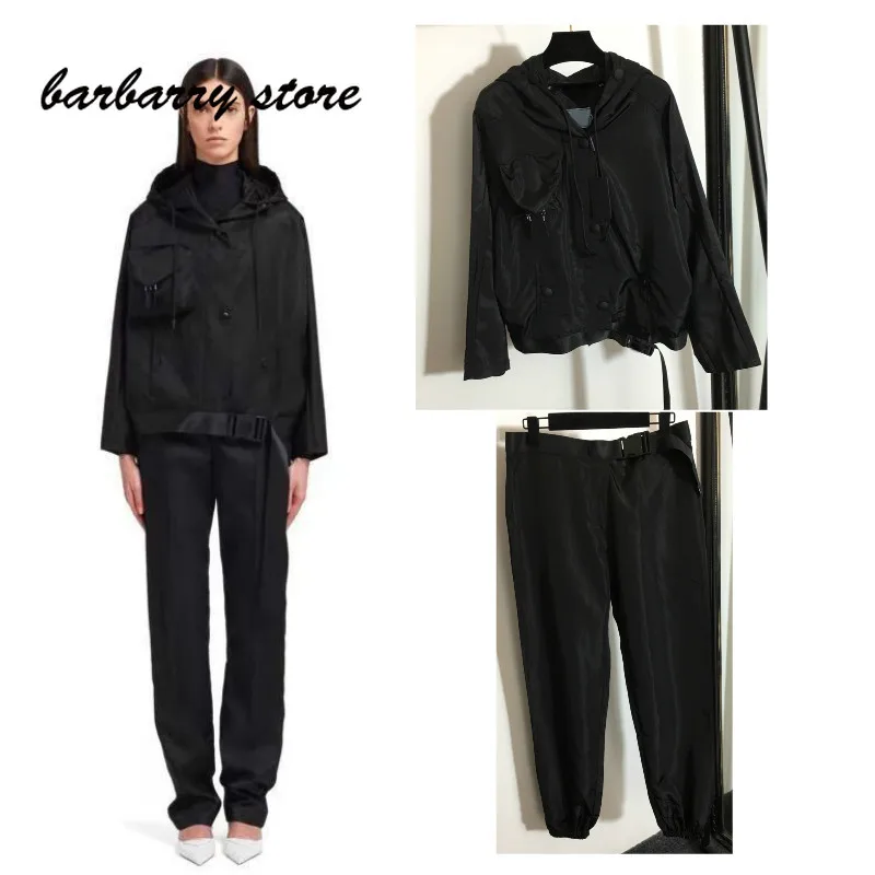 High quality women's solid color large pocket functional wind fashion suit hooded windbreaker coat + belt slim versatile pants
High quality women's solid color large pocket functional wind fashion suit hooded windbreaker coat + belt slim versatile pants