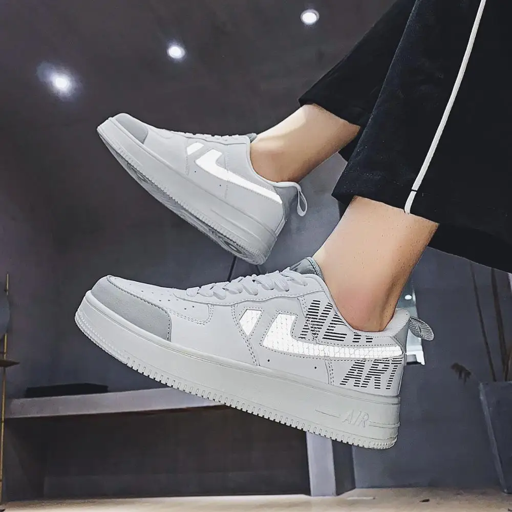 Noctilucent Fashion Sneakers Men Women Casual Shoes Men's Skateboarding Shoes Sneakers 
Noctilucent Fashion Sneakers Men Women Casual Shoes Men's Skateboarding Shoes Sneakers