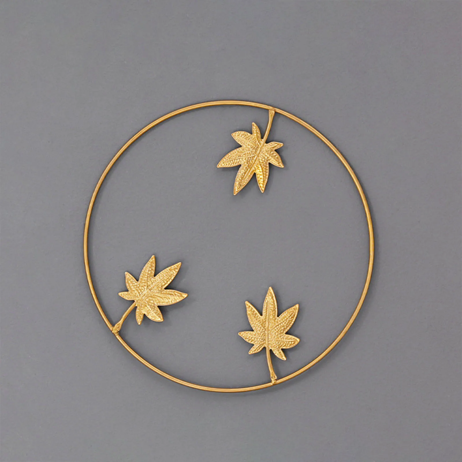 Nordic Style Leaf Shape Hanging Wall Creative Iron Ginkgo Leaf Decor Living Room Sofa Background Wall Decorations Accessories
Nordic Style Leaf Shape Hanging Wall Creative Iron Ginkgo Leaf Decor Living Room Sofa Background Wall Decorations Accessories