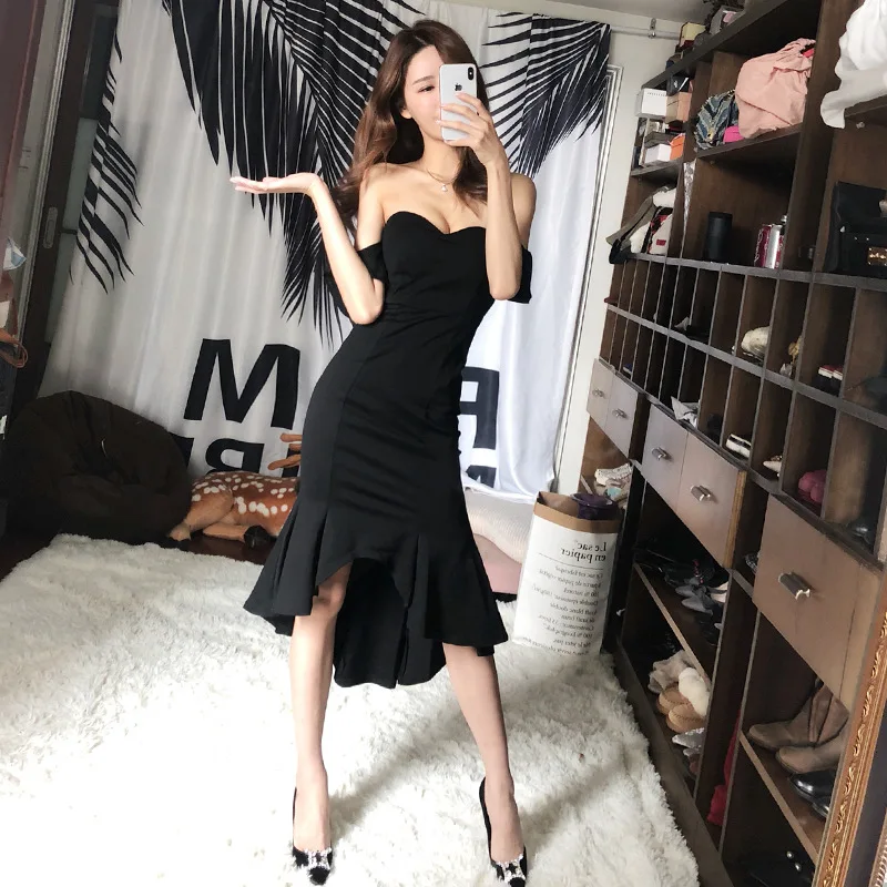 2019 New nightclub women's wear sexy night scene low chest thin party dress shoulder elegant
2019 New nightclub women's wear sexy night scene low chest thin party dress shoulder elegant